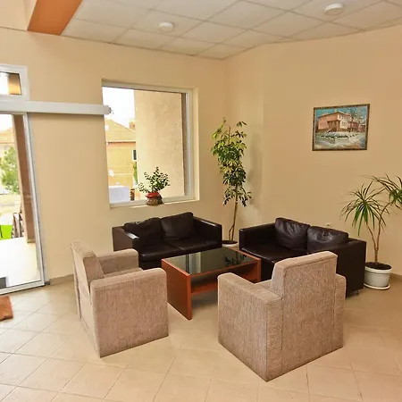 Banyata Hotel