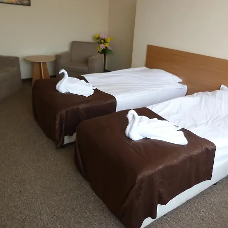 Banyata Hotel 3*